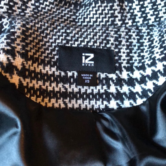 IZ Byer women’s peacoat XS - Picture 4 of 7